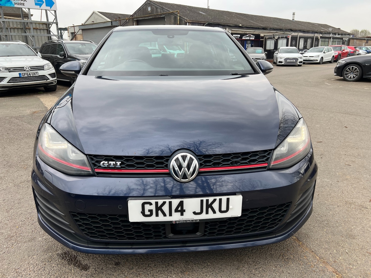Used Volkswagen Golf 2014 for sale - 77989168: Photo 2
