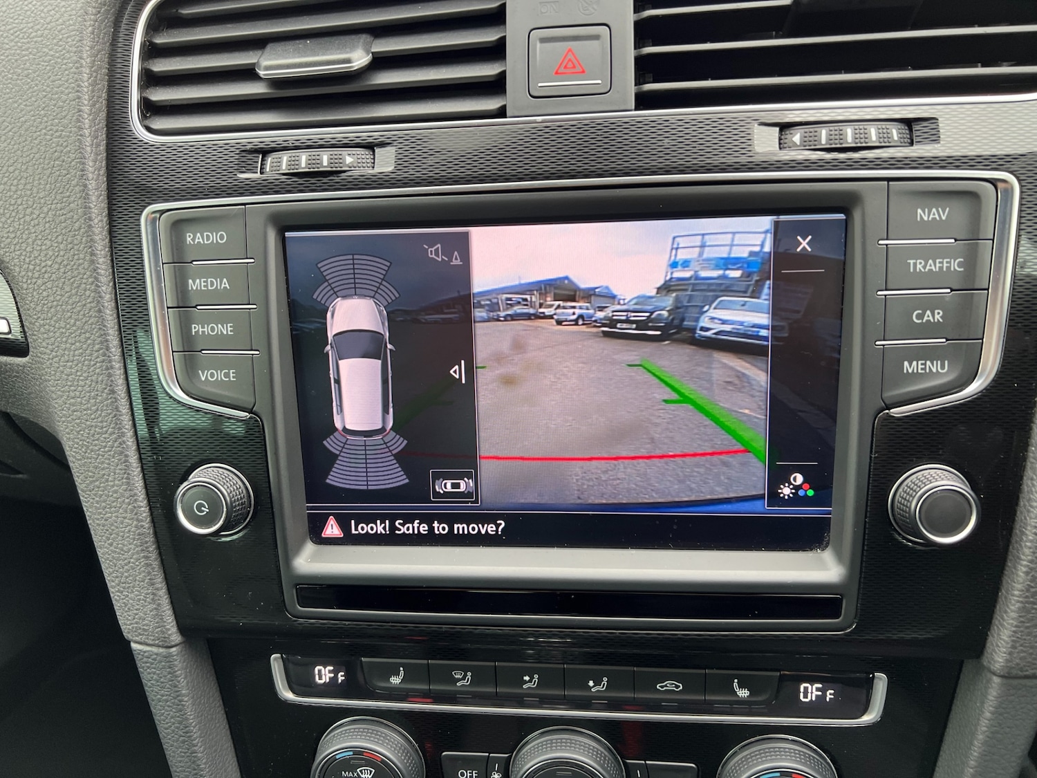 Used Volkswagen Golf 2014 for sale - 77989168: Photo 22