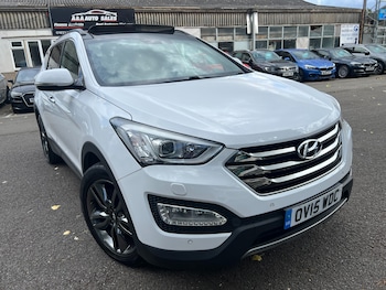 Used Hyundai Santa Fe 2015 for sale - 77261079: Photo