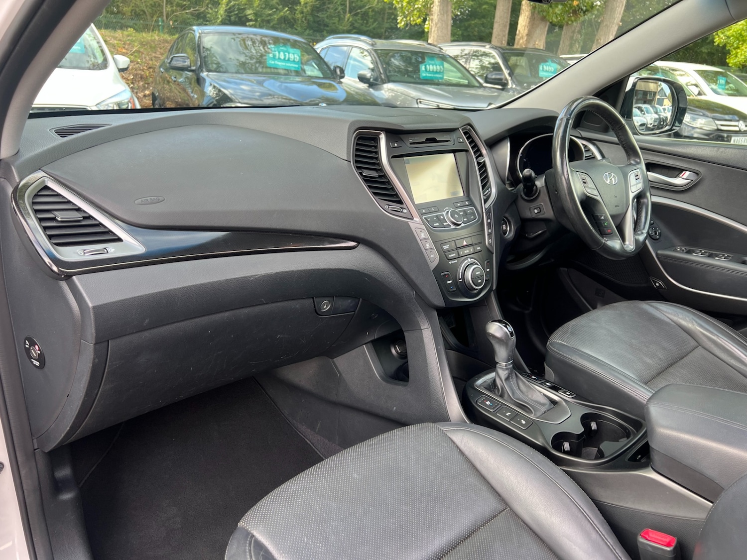 Used Hyundai Santa Fe 2015 for sale - 77261079: Photo 20