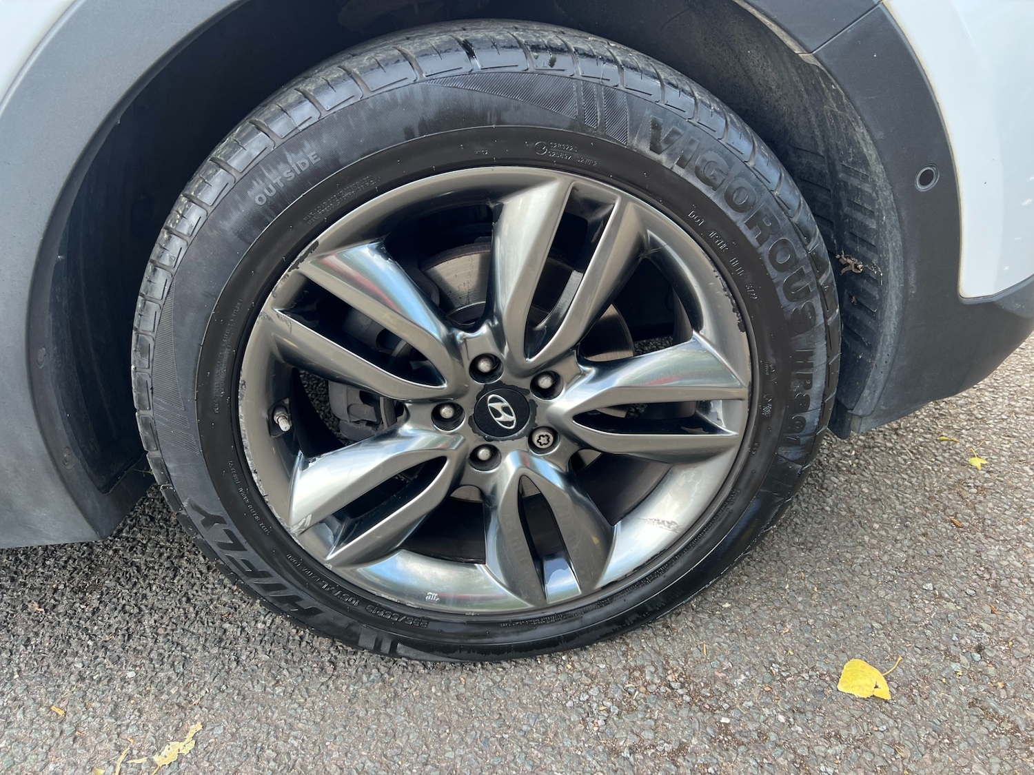 Used Hyundai Santa Fe 2015 for sale - 77261079: Photo 45