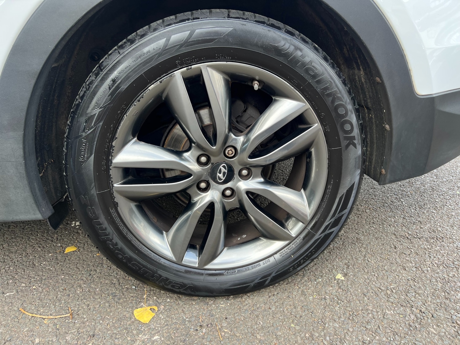 Used Hyundai Santa Fe 2015 for sale - 77261079: Photo 47