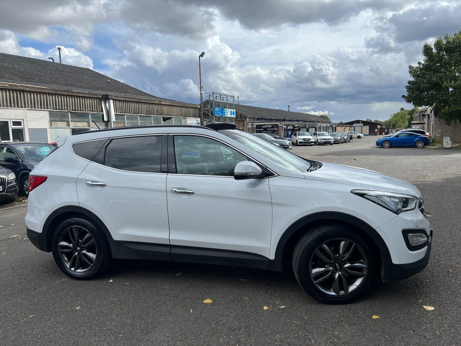 Used Hyundai Santa Fe 2015 for sale - 77261079: Photo 5