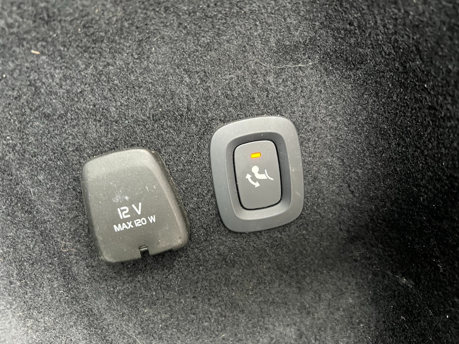 Used Volvo V60 2020 for sale - 78040597: Photo 10