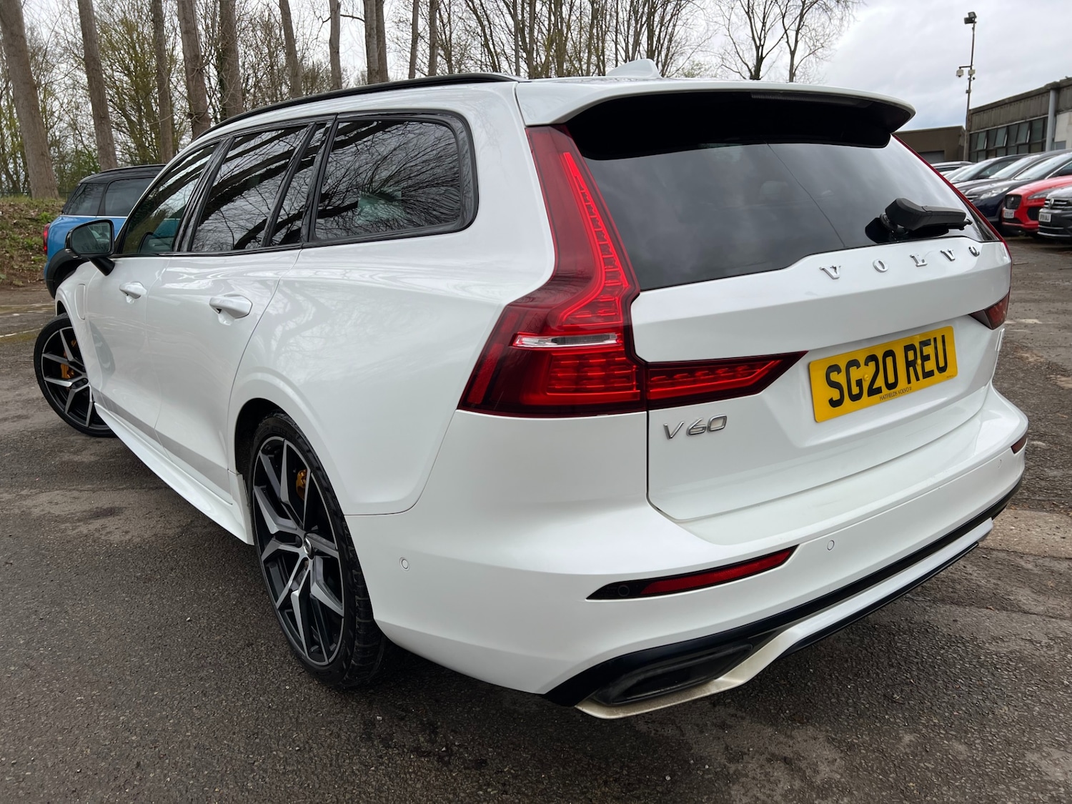 Used Volvo V60 2020 for sale - 78040597: Photo 11