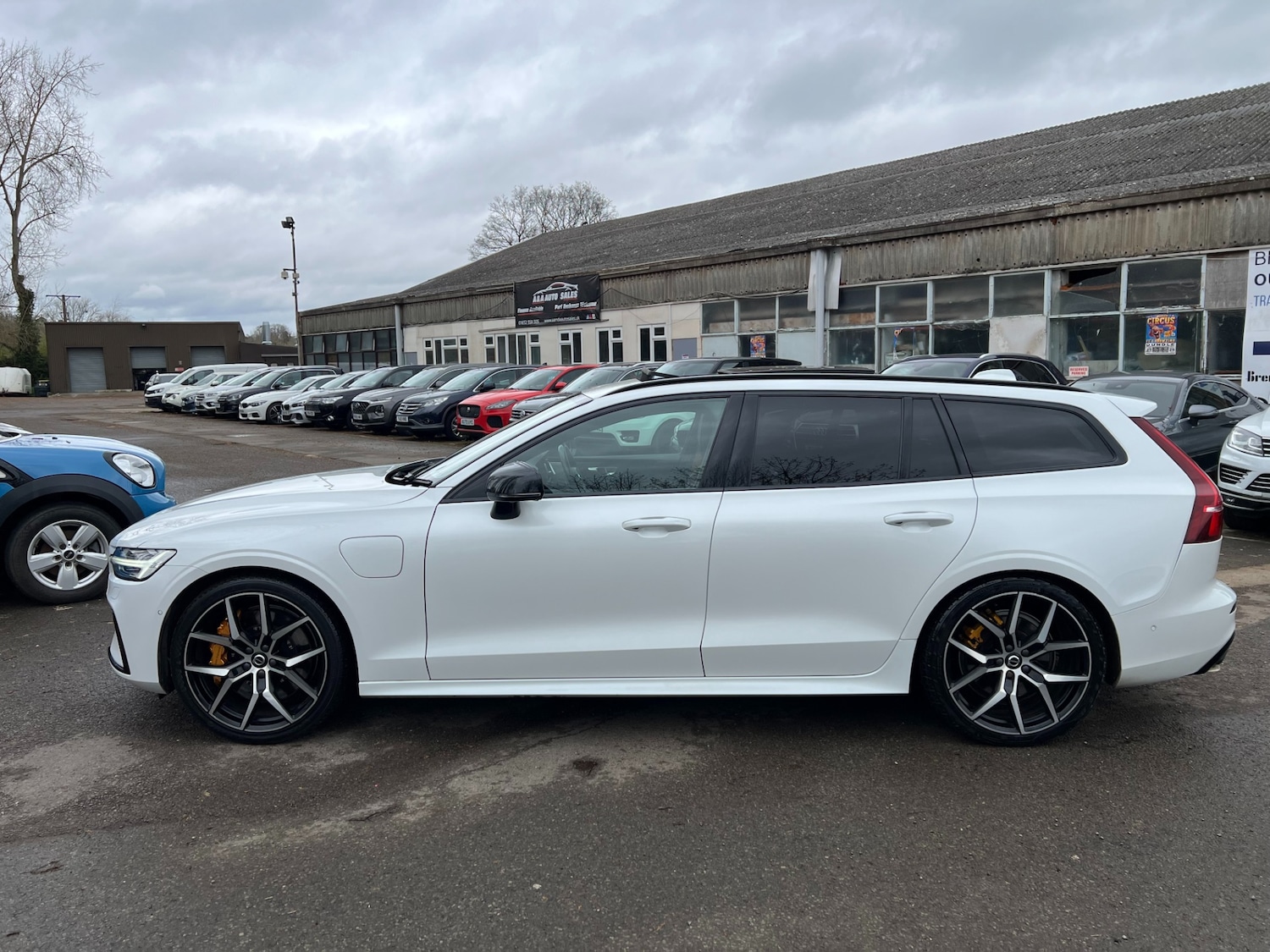 Used Volvo V60 2020 for sale - 78040597: Photo 14