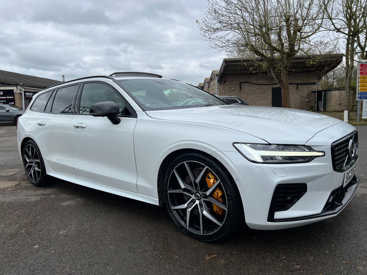 Used Volvo V60 2020 for sale - 78040597: Photo 16