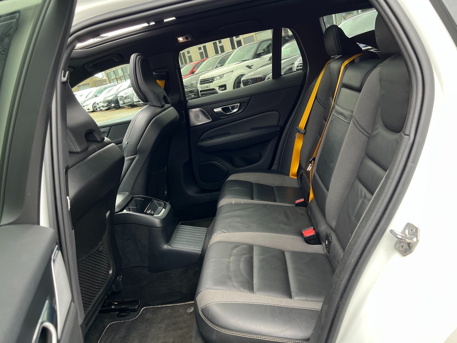 Used Volvo V60 2020 for sale - 78040597: Photo 26