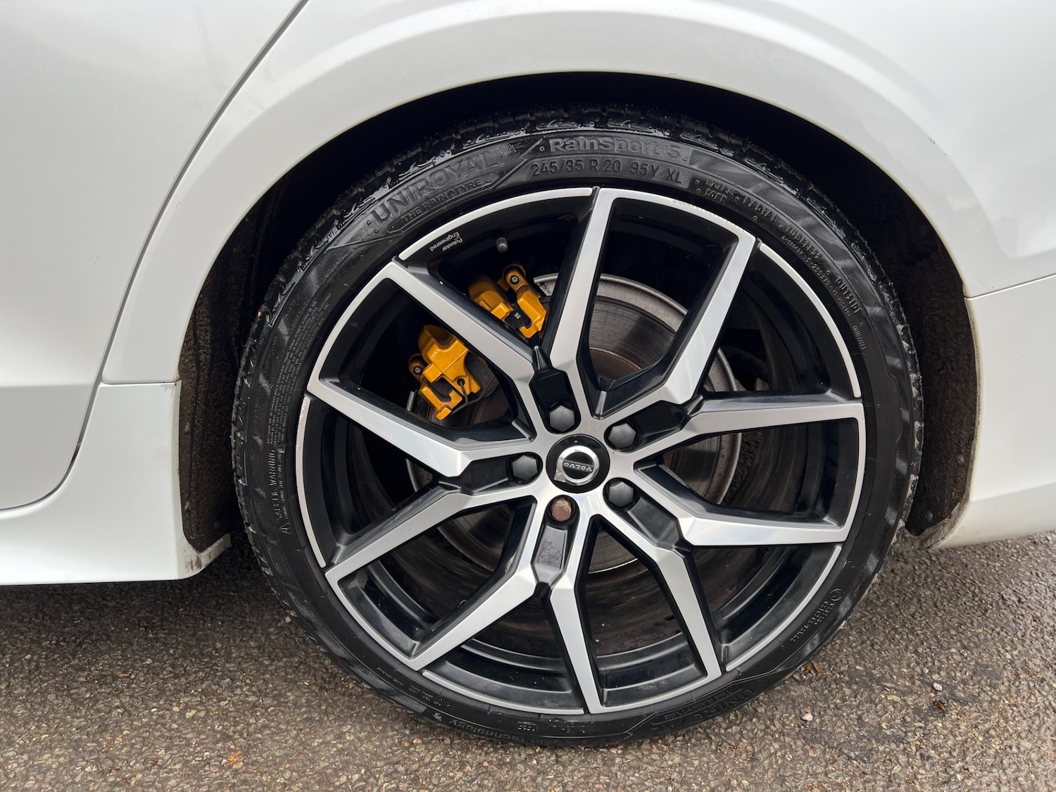 Used Volvo V60 2020 for sale - 78040597: Photo 42