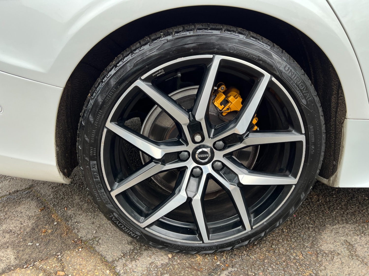 Used Volvo V60 2020 for sale - 78040597: Photo 43