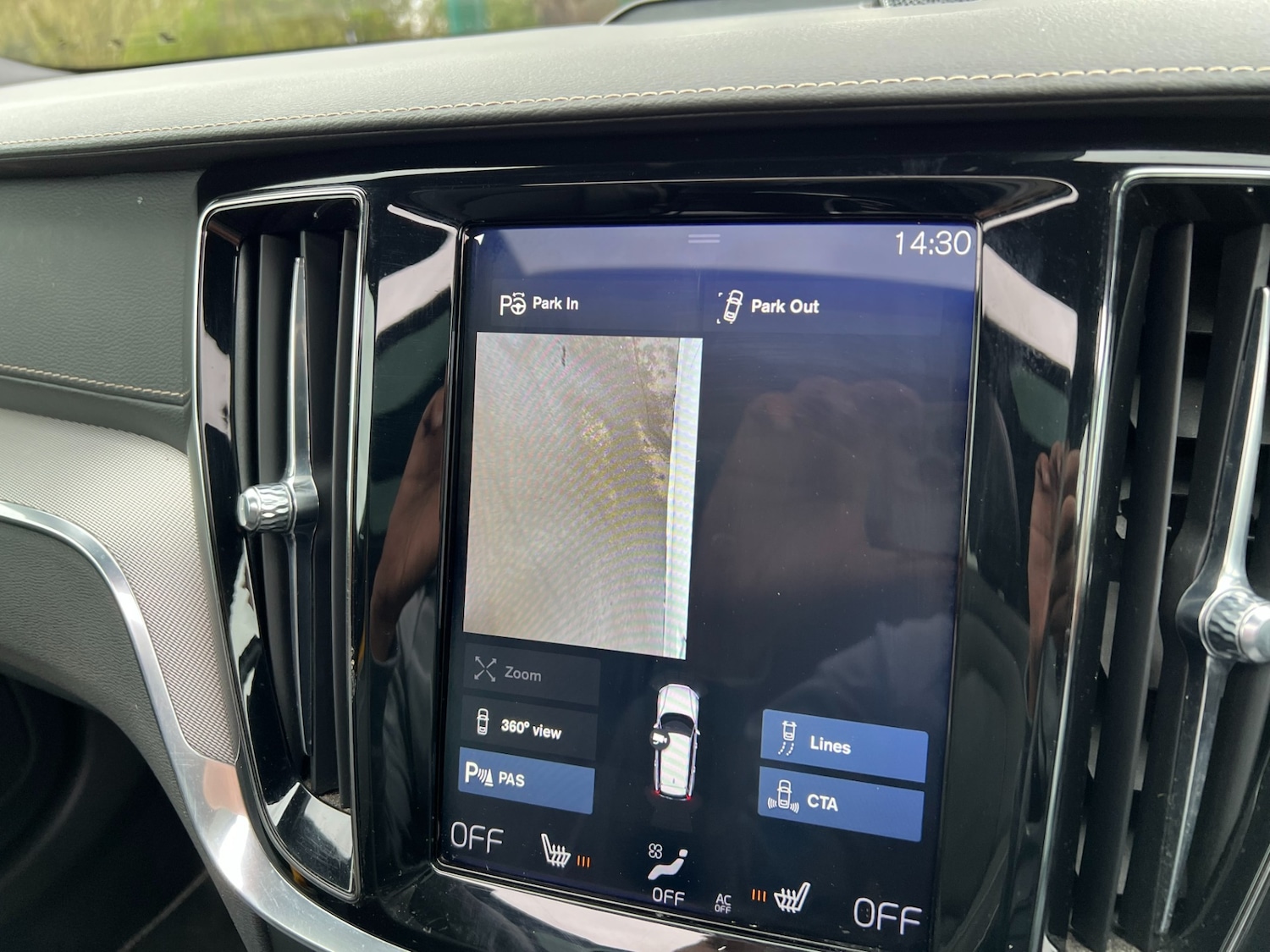 Used Volvo V60 2020 for sale - 78040597: Photo 51