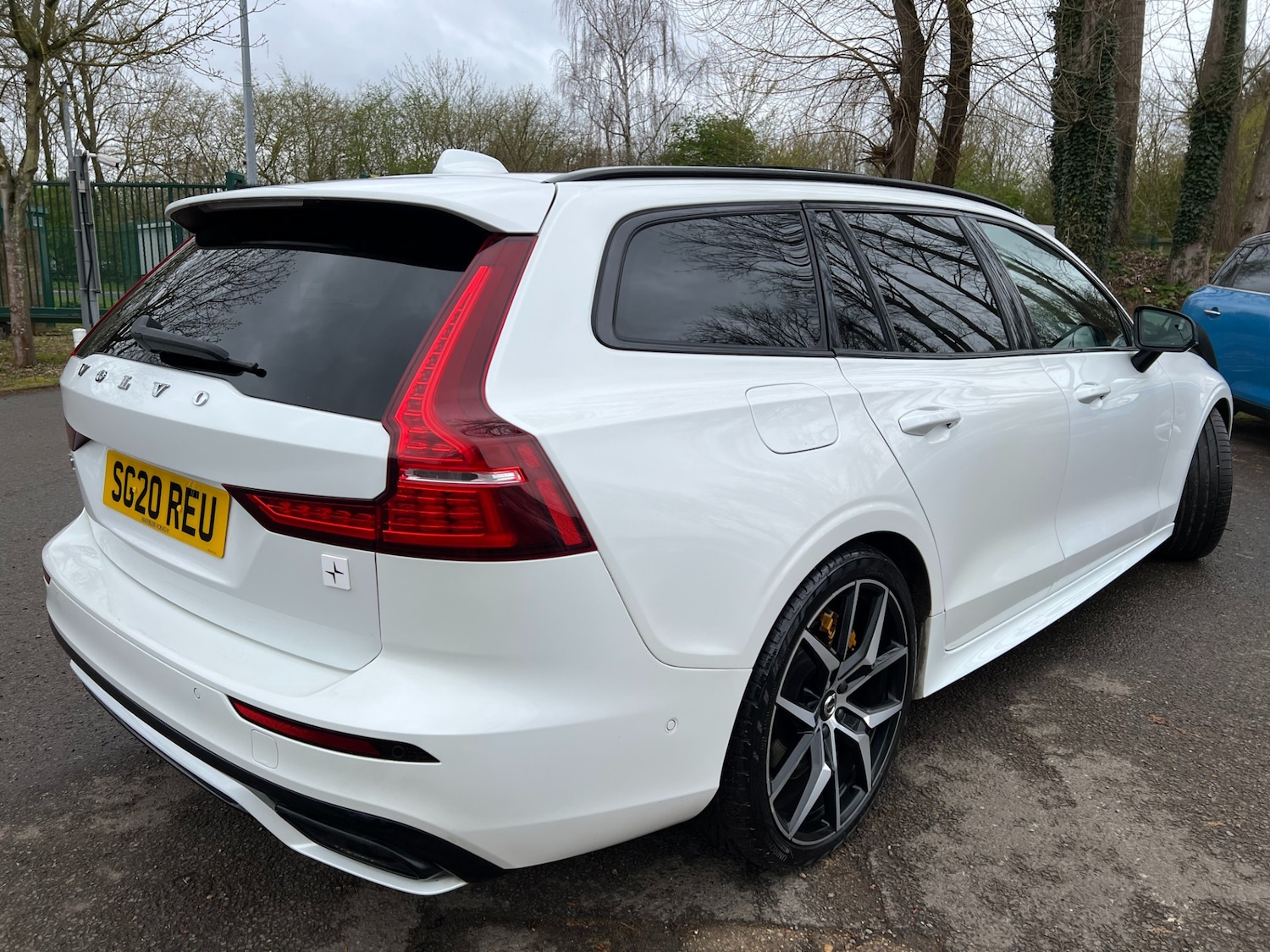 Used Volvo V60 2020 for sale - 78040597: Photo 6