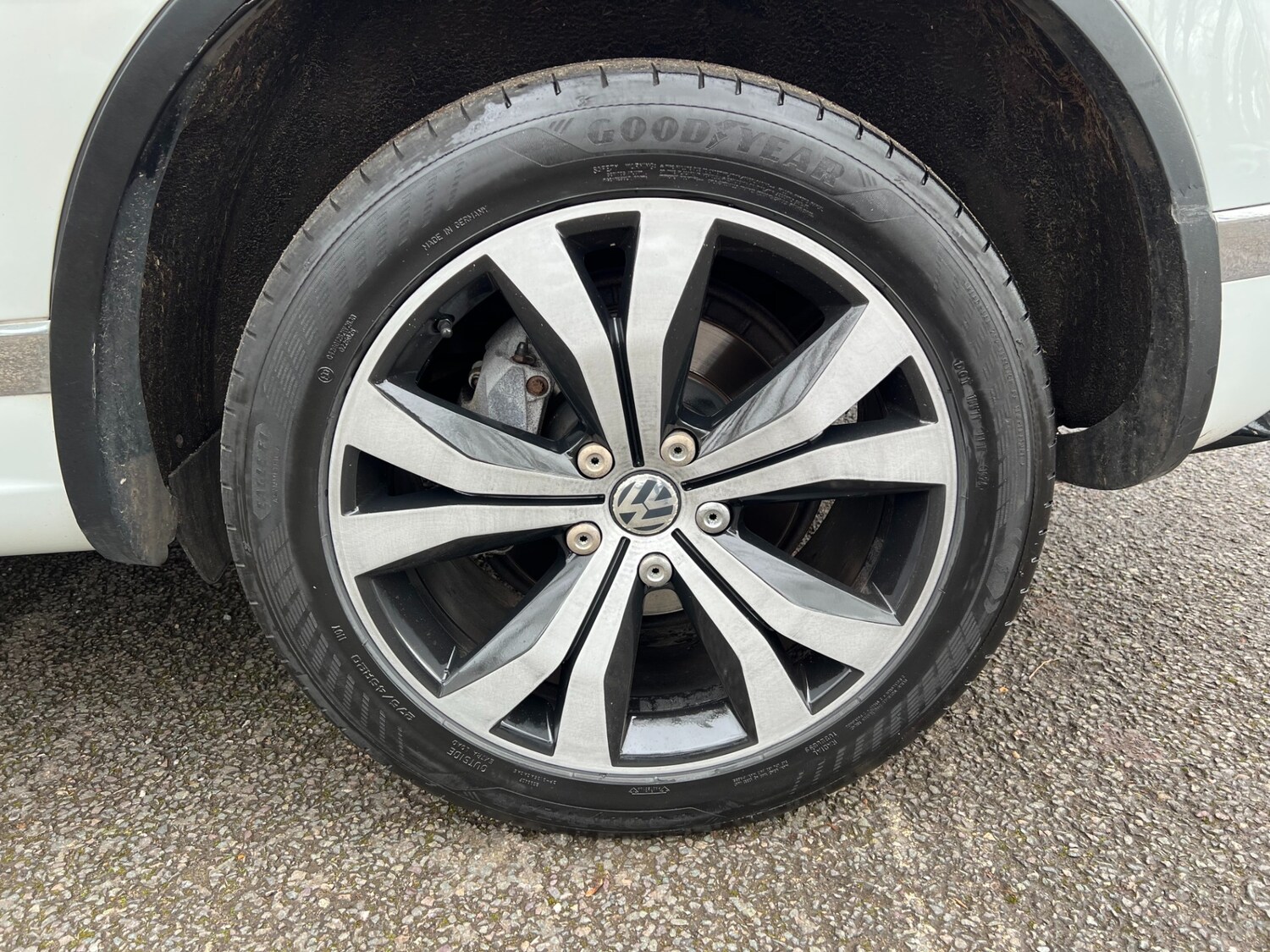 Used Volkswagen Touareg 2014 for sale - 77630175: Photo 39