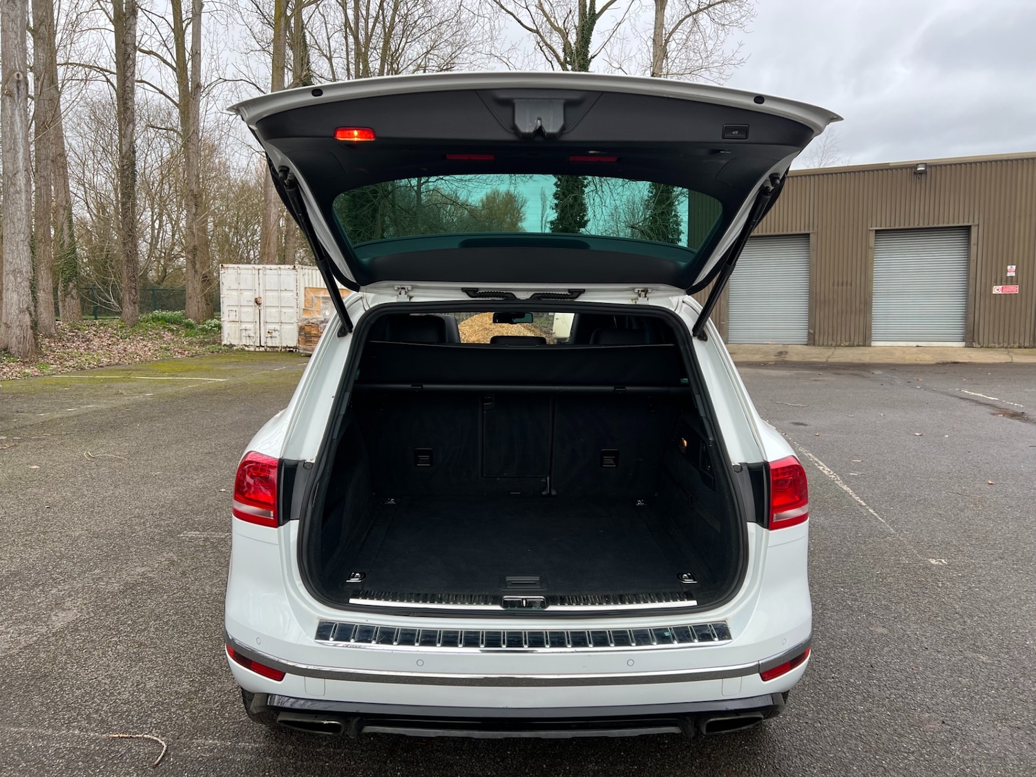 Used Volkswagen Touareg 2014 for sale - 77630175: Photo 8