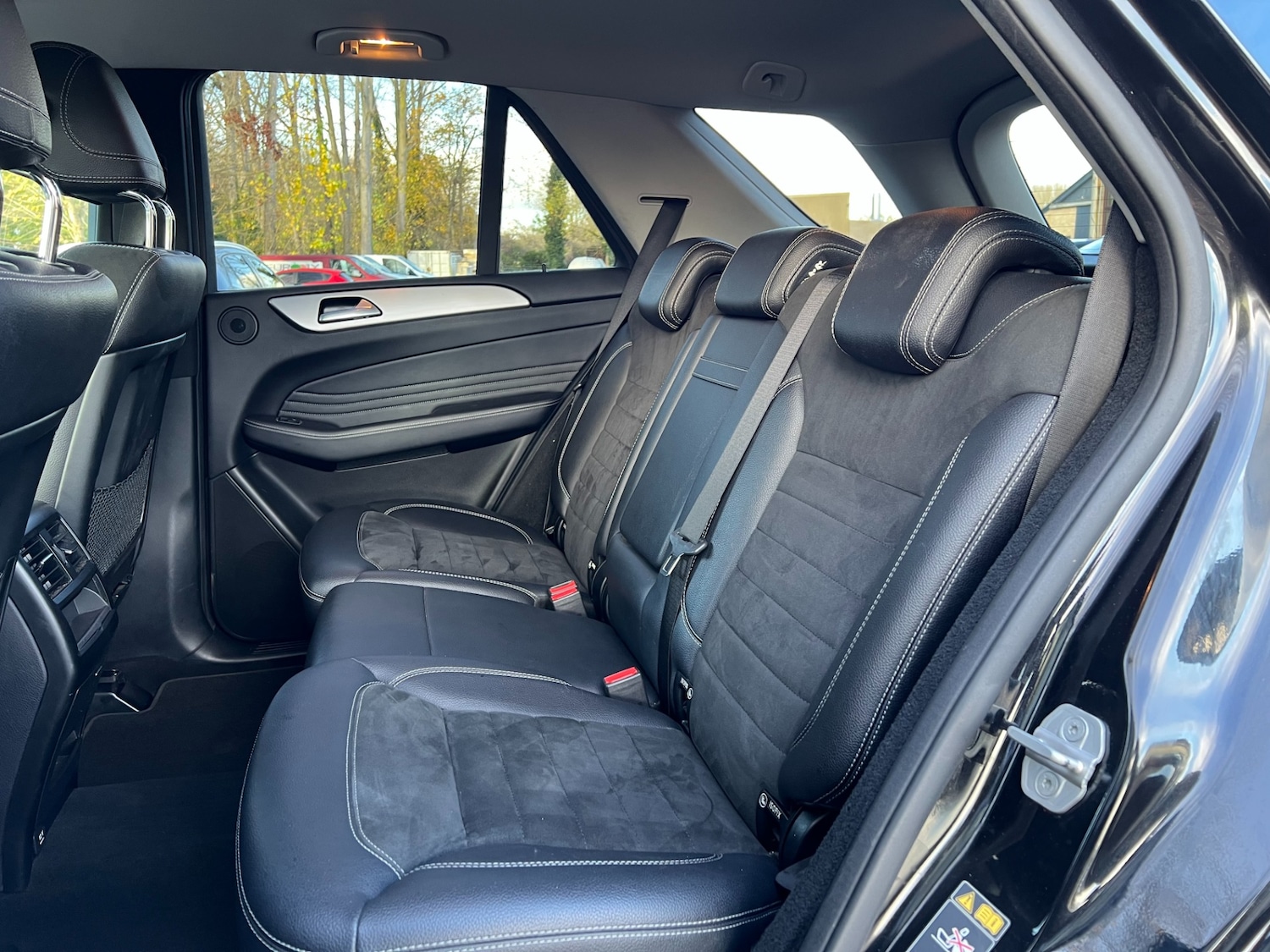 Used Mercedes-Benz M Class 2012 for sale - 76568204: Photo 29