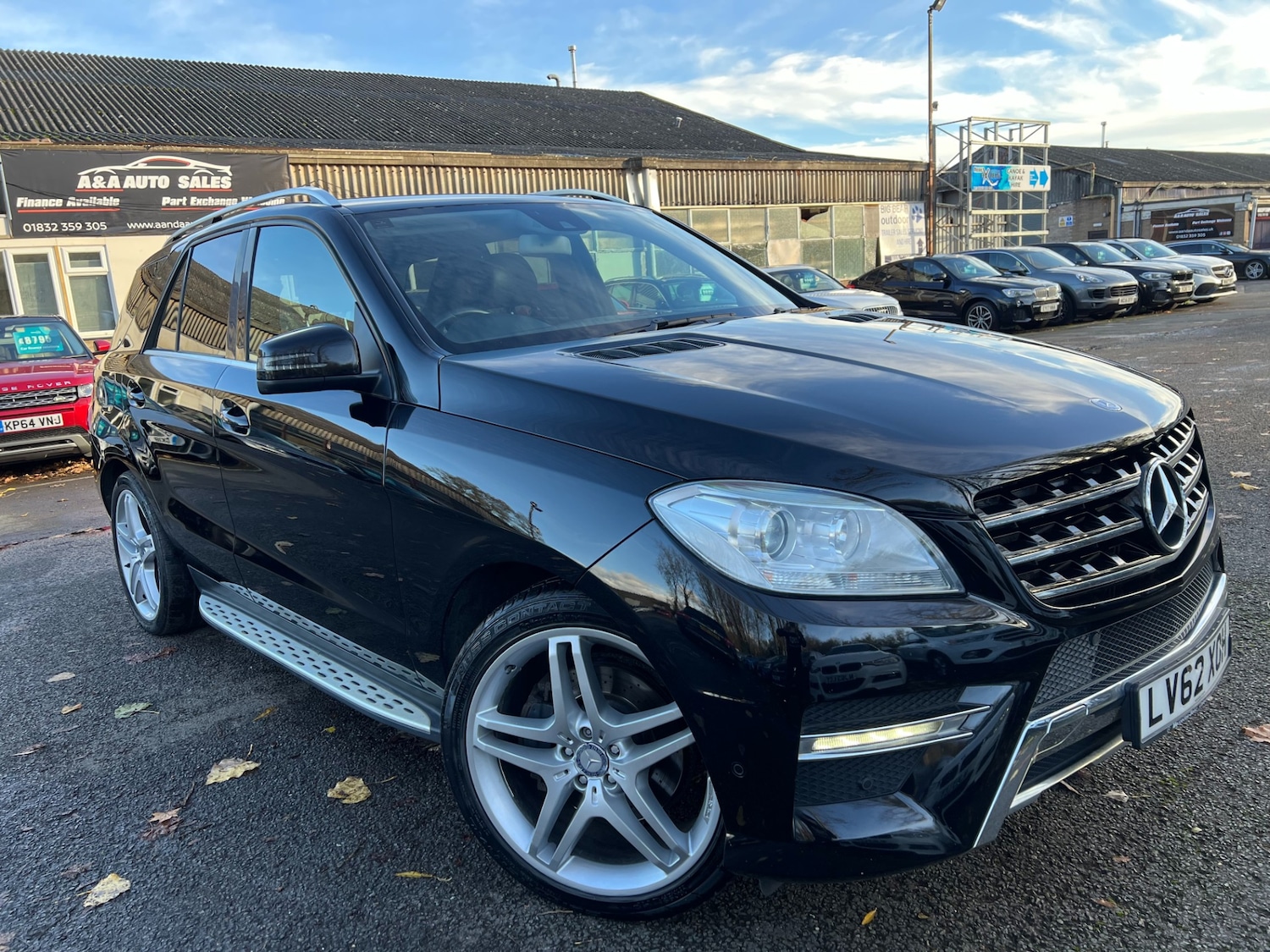 Used Mercedes-Benz M Class 2012 for sale - 76568204: Photo 3