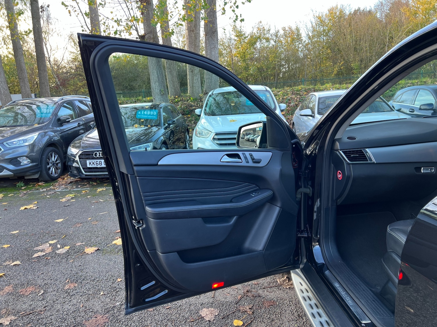 Used Mercedes-Benz M Class 2012 for sale - 76568204: Photo 30