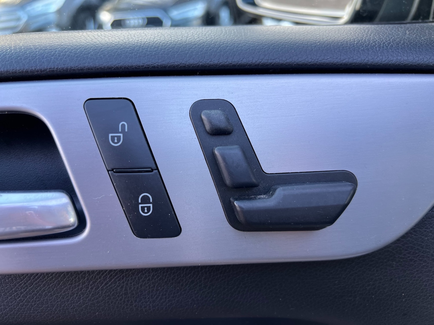 Used Mercedes-Benz M Class 2012 for sale - 76568204: Photo 31