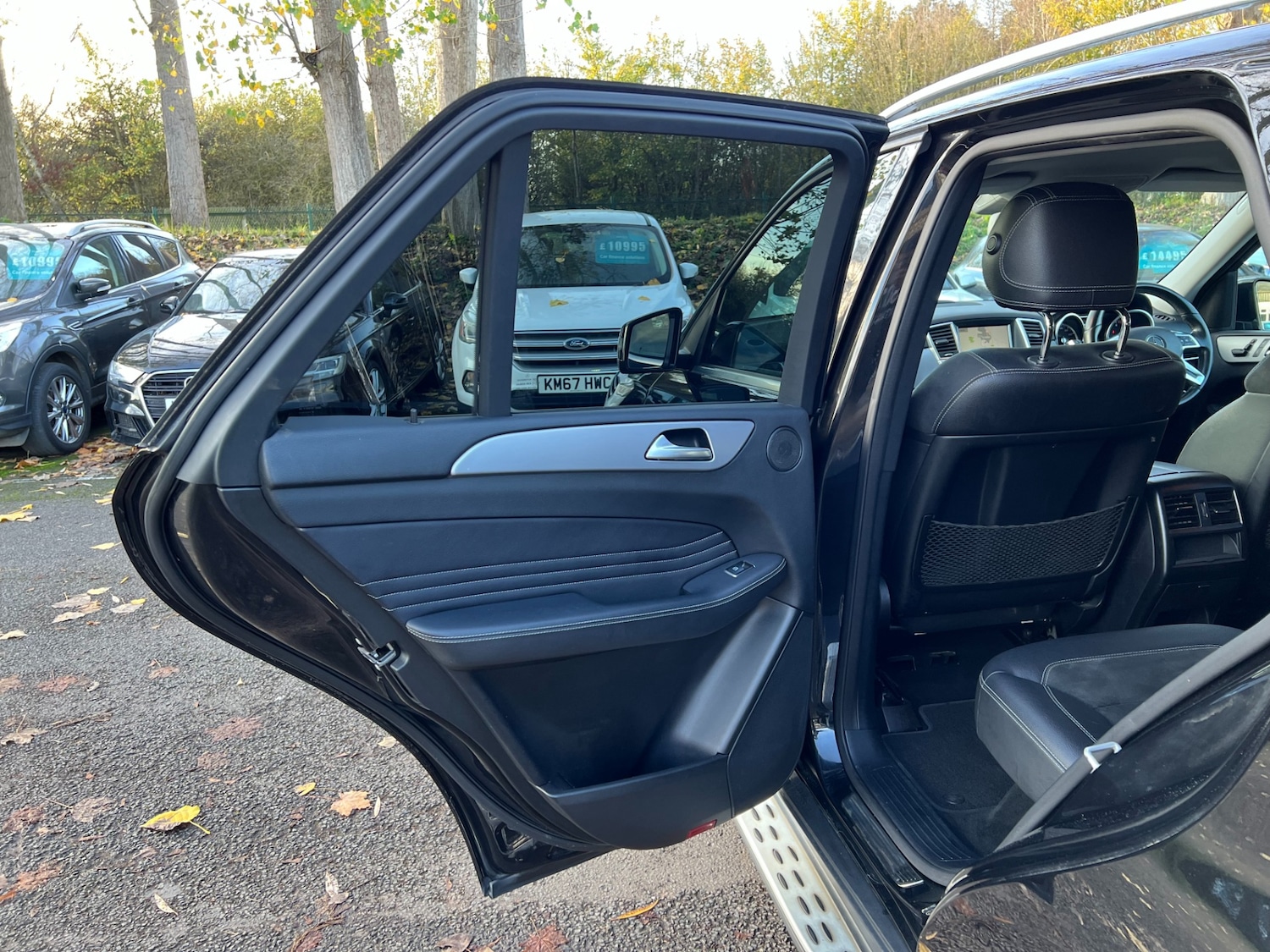 Used Mercedes-Benz M Class 2012 for sale - 76568204: Photo 32