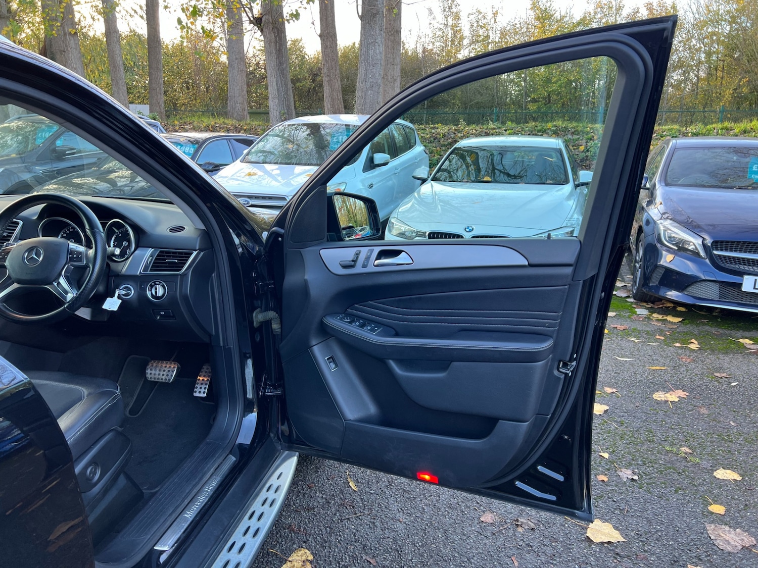 Used Mercedes-Benz M Class 2012 for sale - 76568204: Photo 33