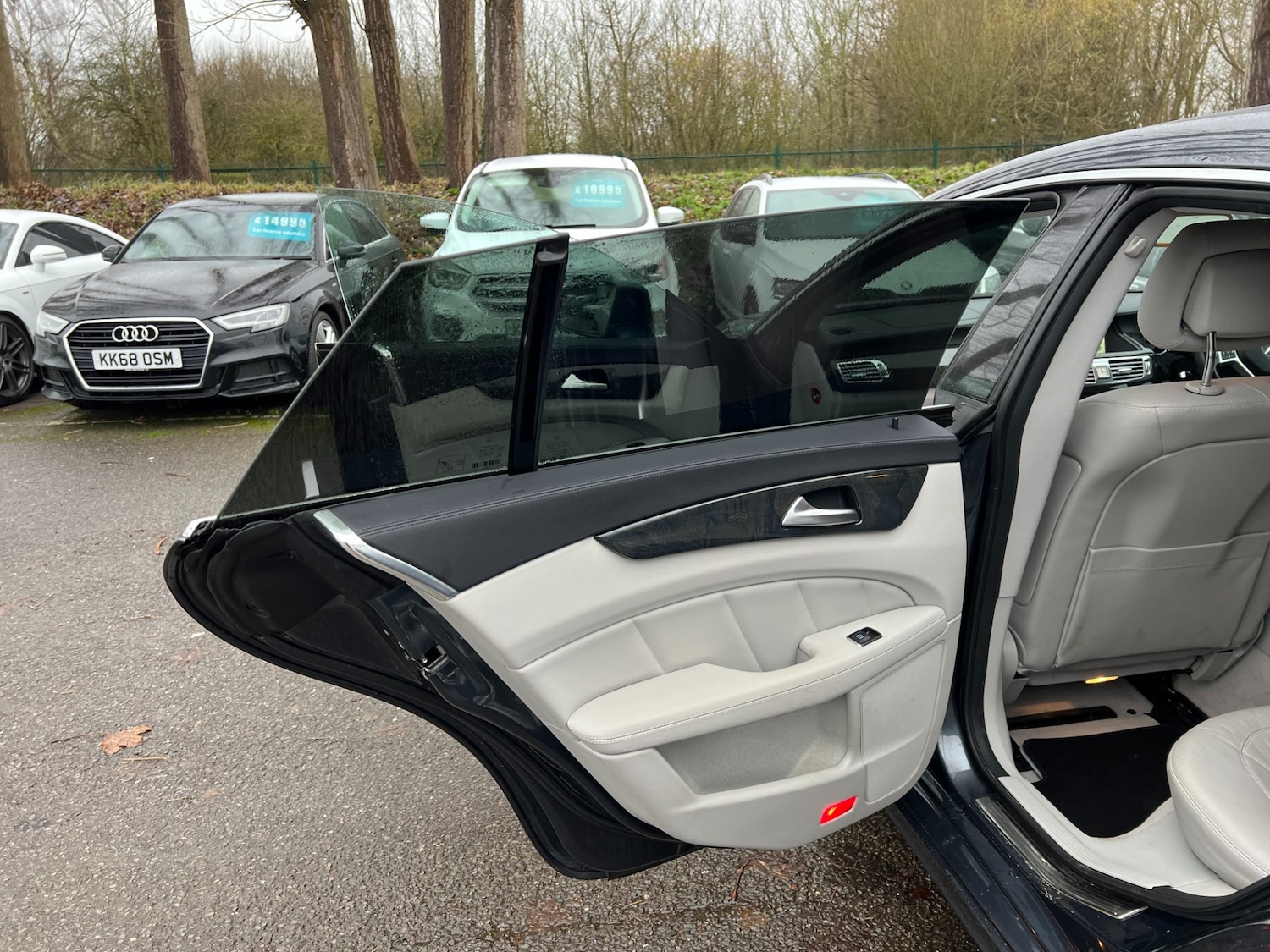 Used Mercedes-Benz CLS 2013 for sale - 77283053: Photo 30