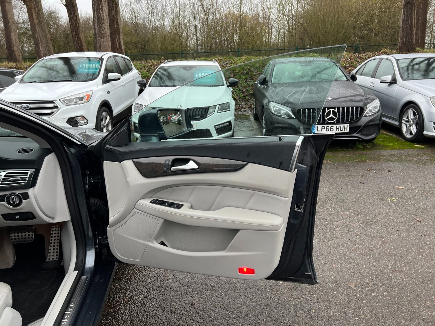 Used Mercedes-Benz CLS 2013 for sale - 77283053: Photo 31