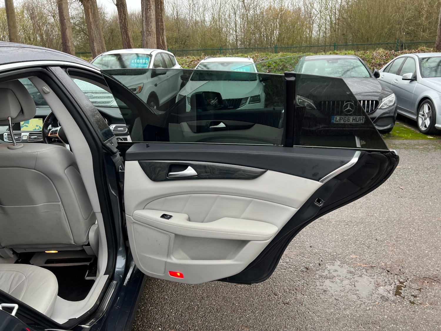 Used Mercedes-Benz CLS 2013 for sale - 77283053: Photo 32