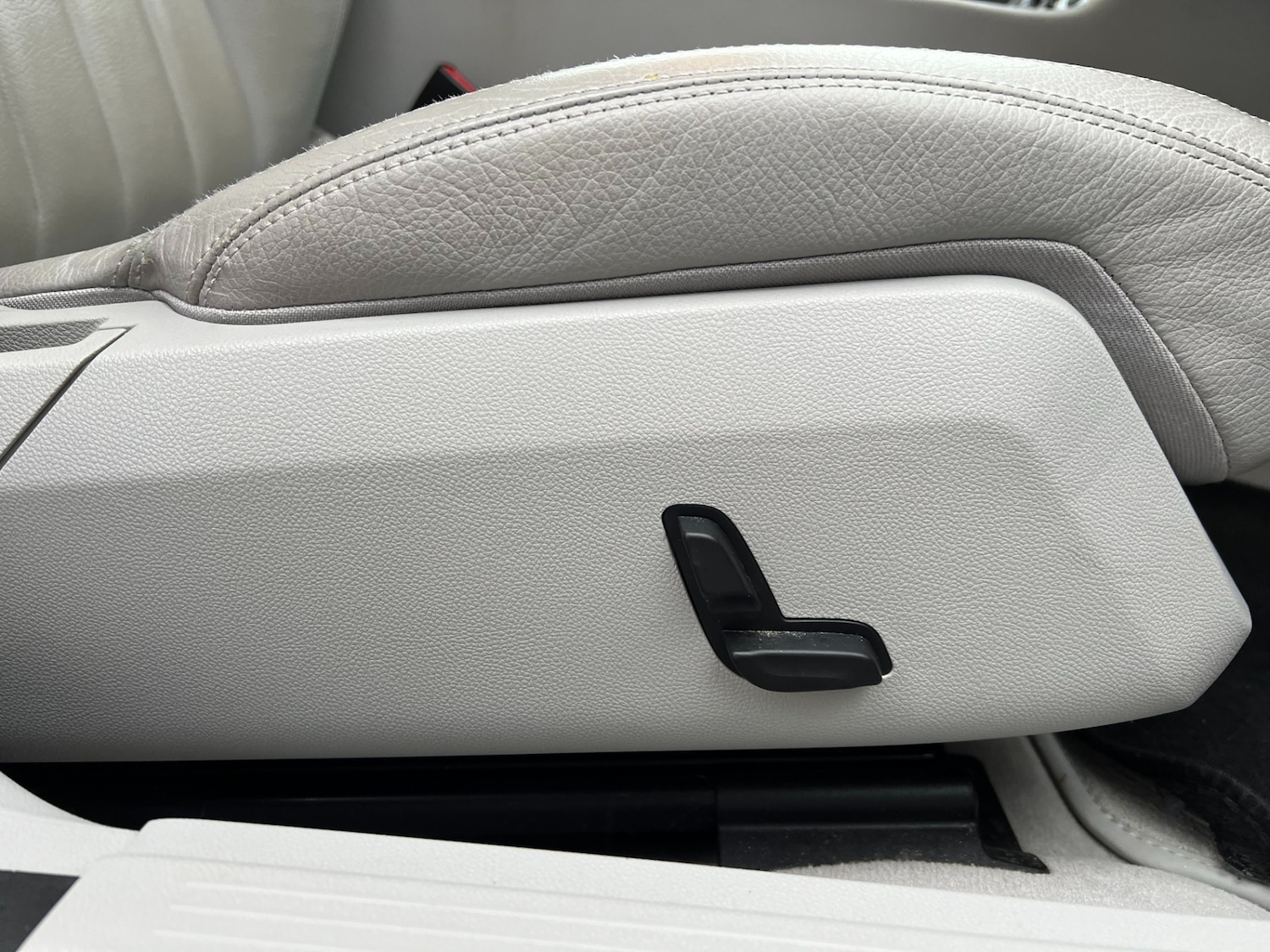 Used Mercedes-Benz CLS 2013 for sale - 77283053: Photo 33