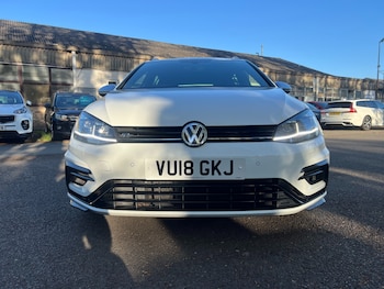 Used Volkswagen Golf 2018 for sale - 78353841: Photo