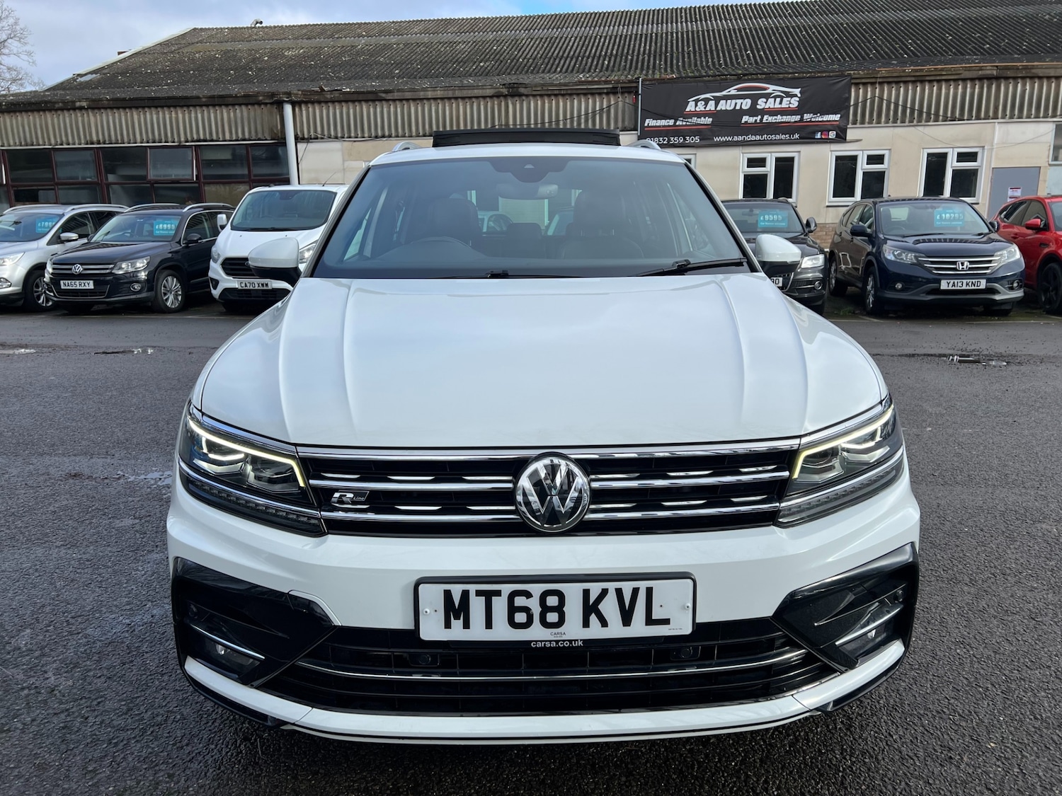 Used Volkswagen Tiguan 2018 for sale - 77435347: Photo 2