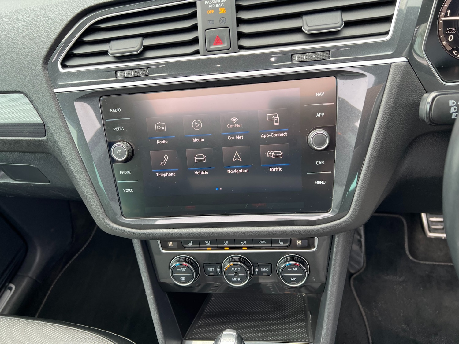 Used Volkswagen Tiguan 2018 for sale - 77435347: Photo 23