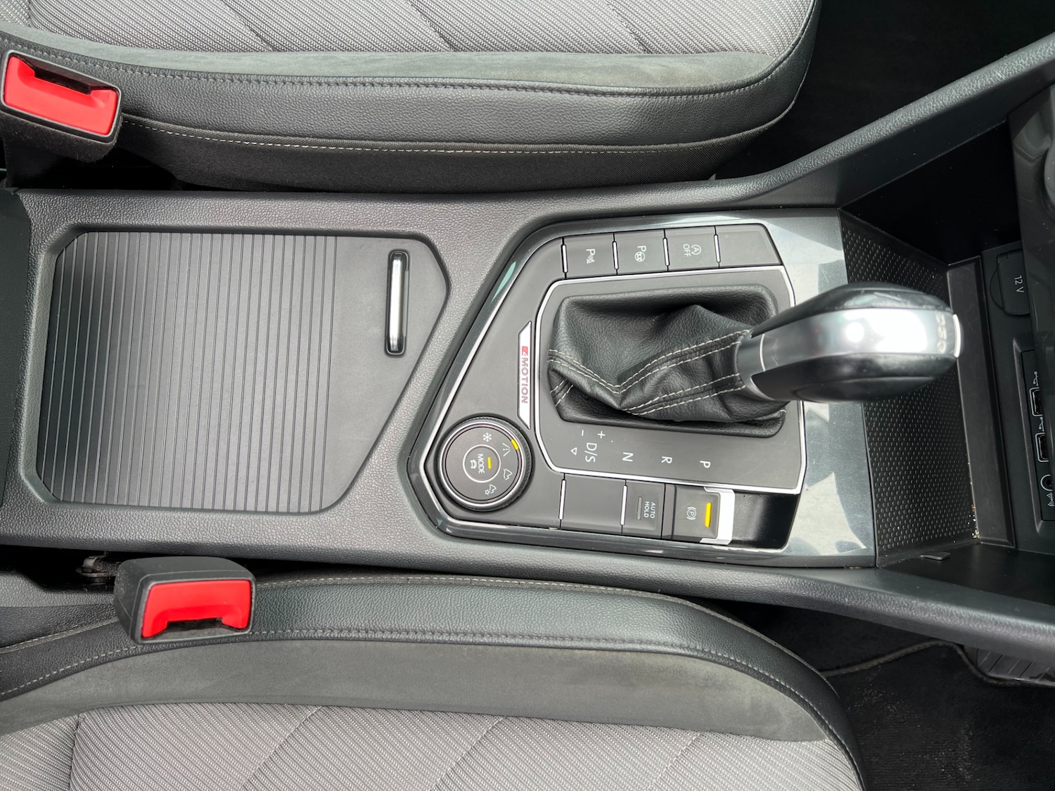 Used Volkswagen Tiguan 2018 for sale - 77435347: Photo 29