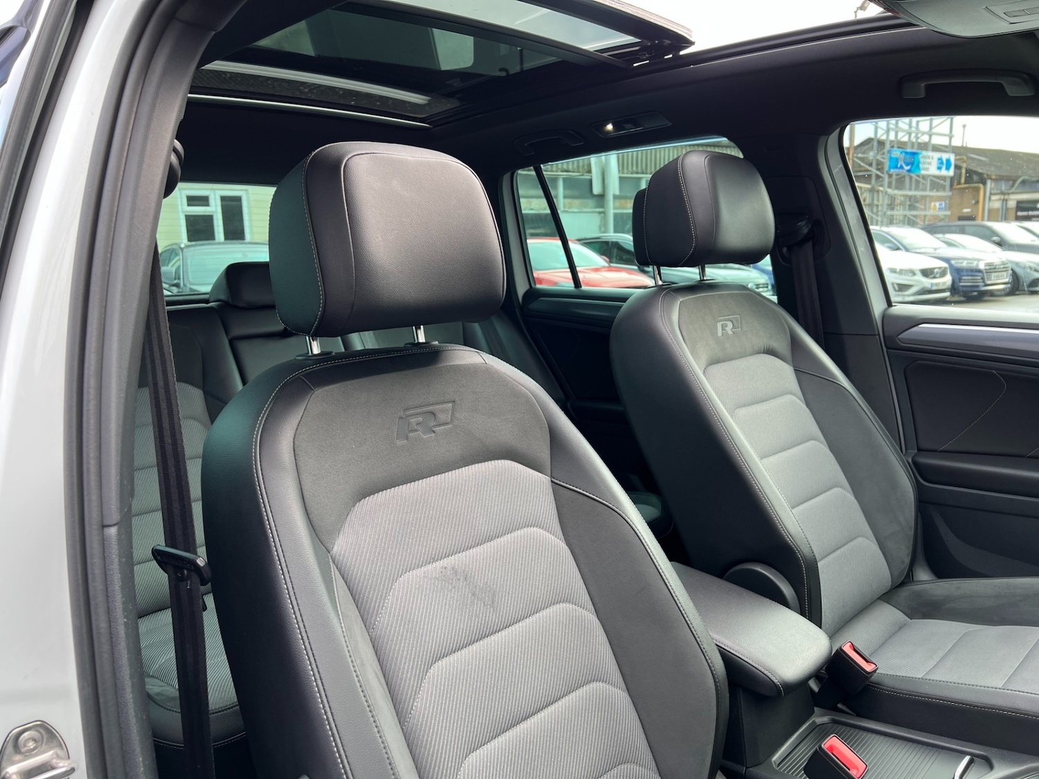 Used Volkswagen Tiguan 2018 for sale - 77435347: Photo 33