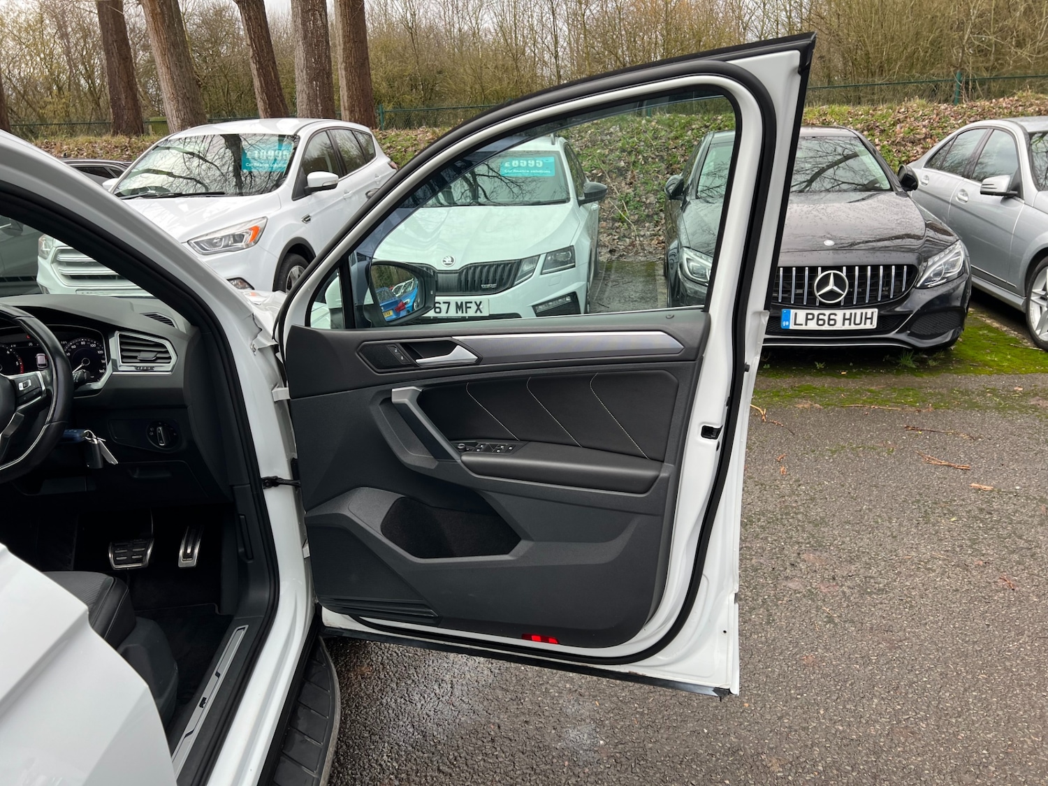 Used Volkswagen Tiguan 2018 for sale - 77435347: Photo 42