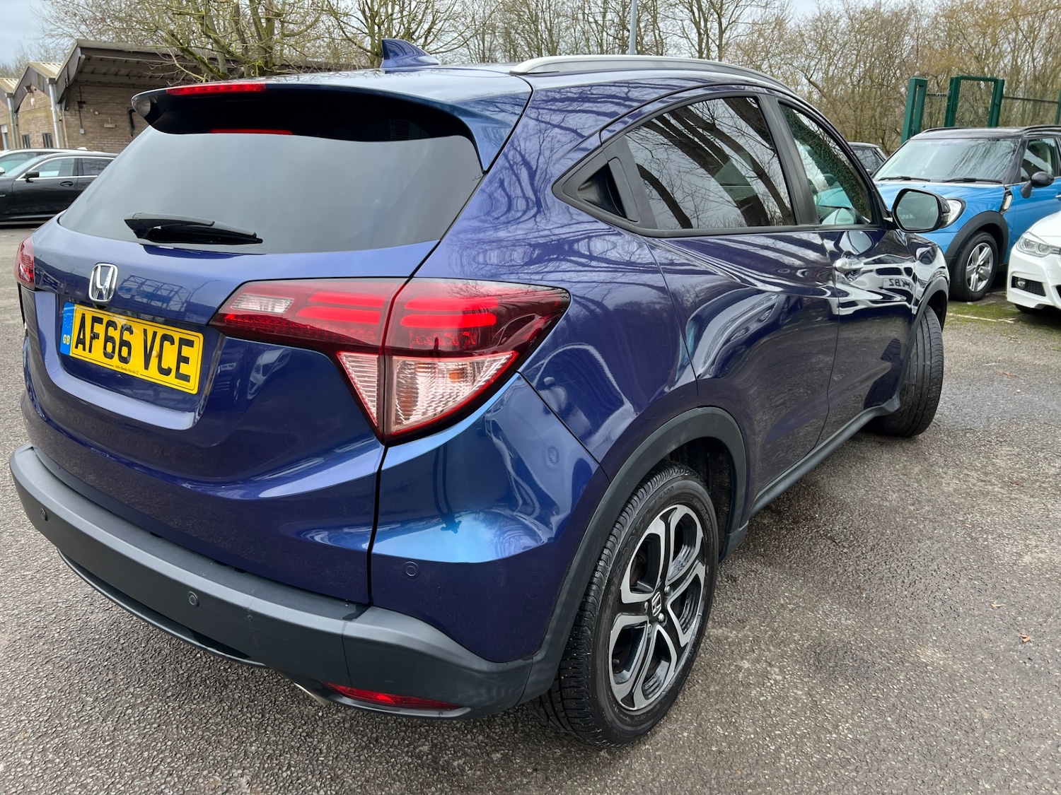 Used Honda HR-V 2016 for sale - 77532338: Photo 6