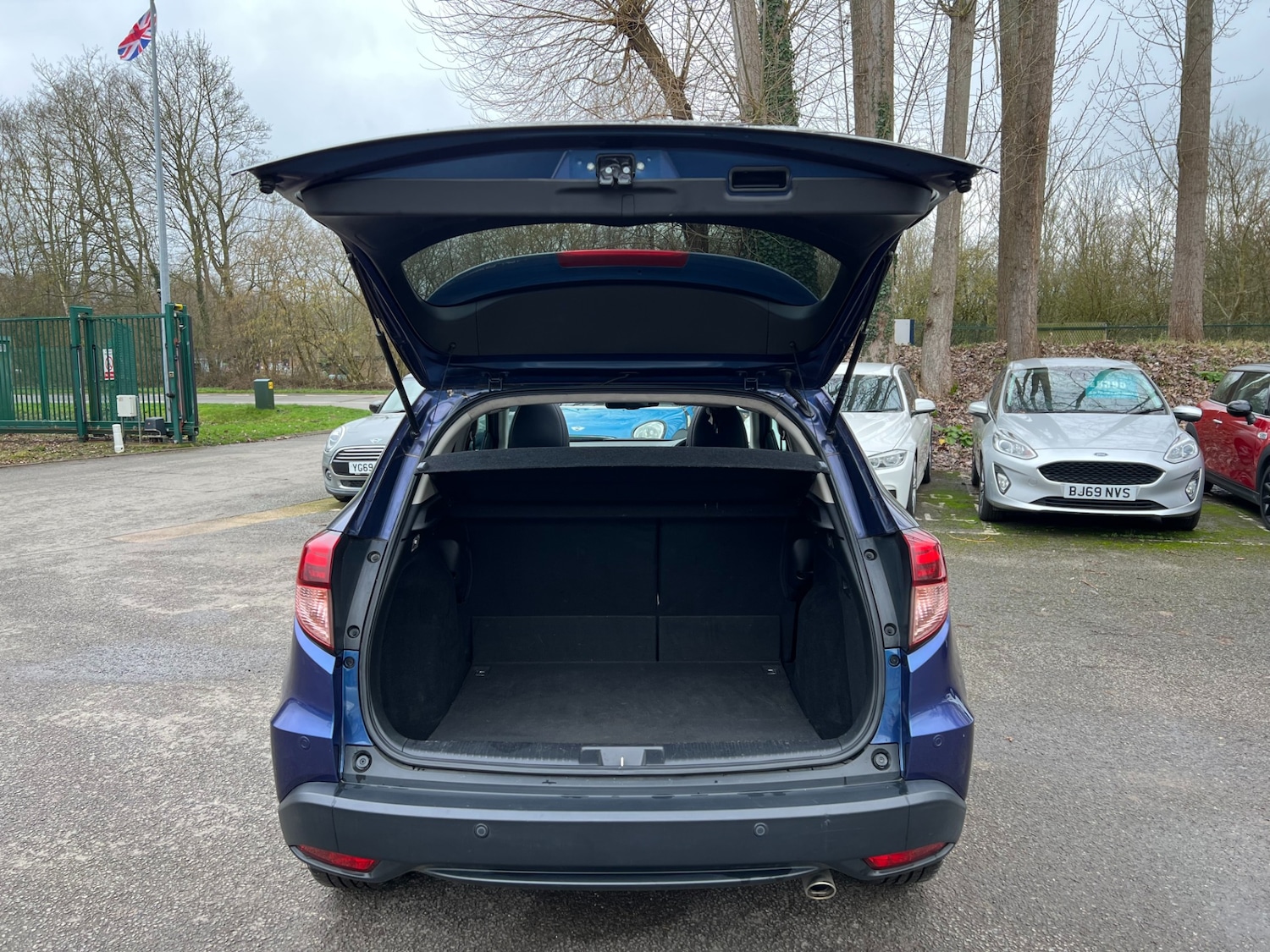 Used Honda HR-V 2016 for sale - 77532338: Photo 8