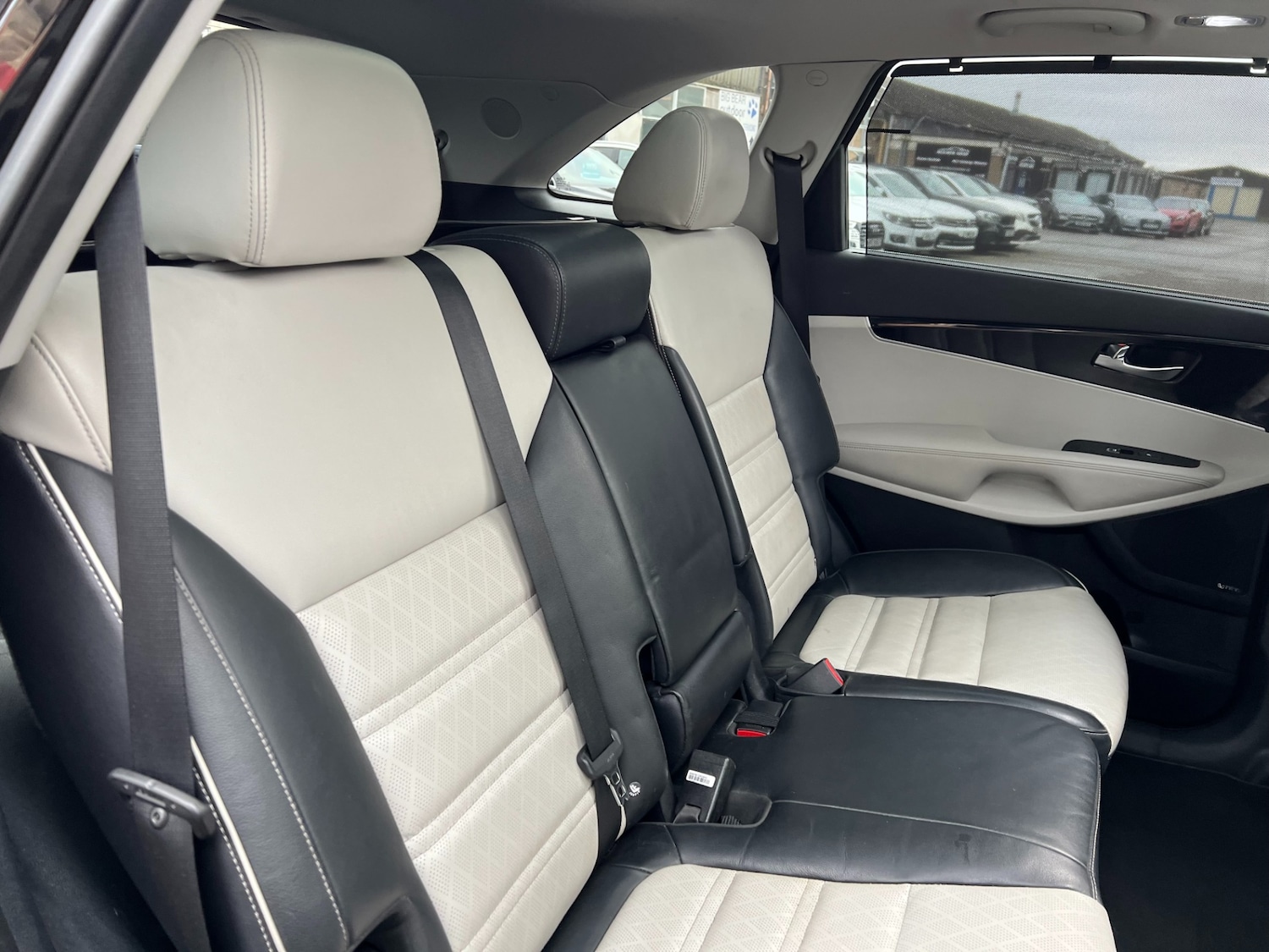 Used Kia Sorento 2017 for sale - 77054978: Photo 28