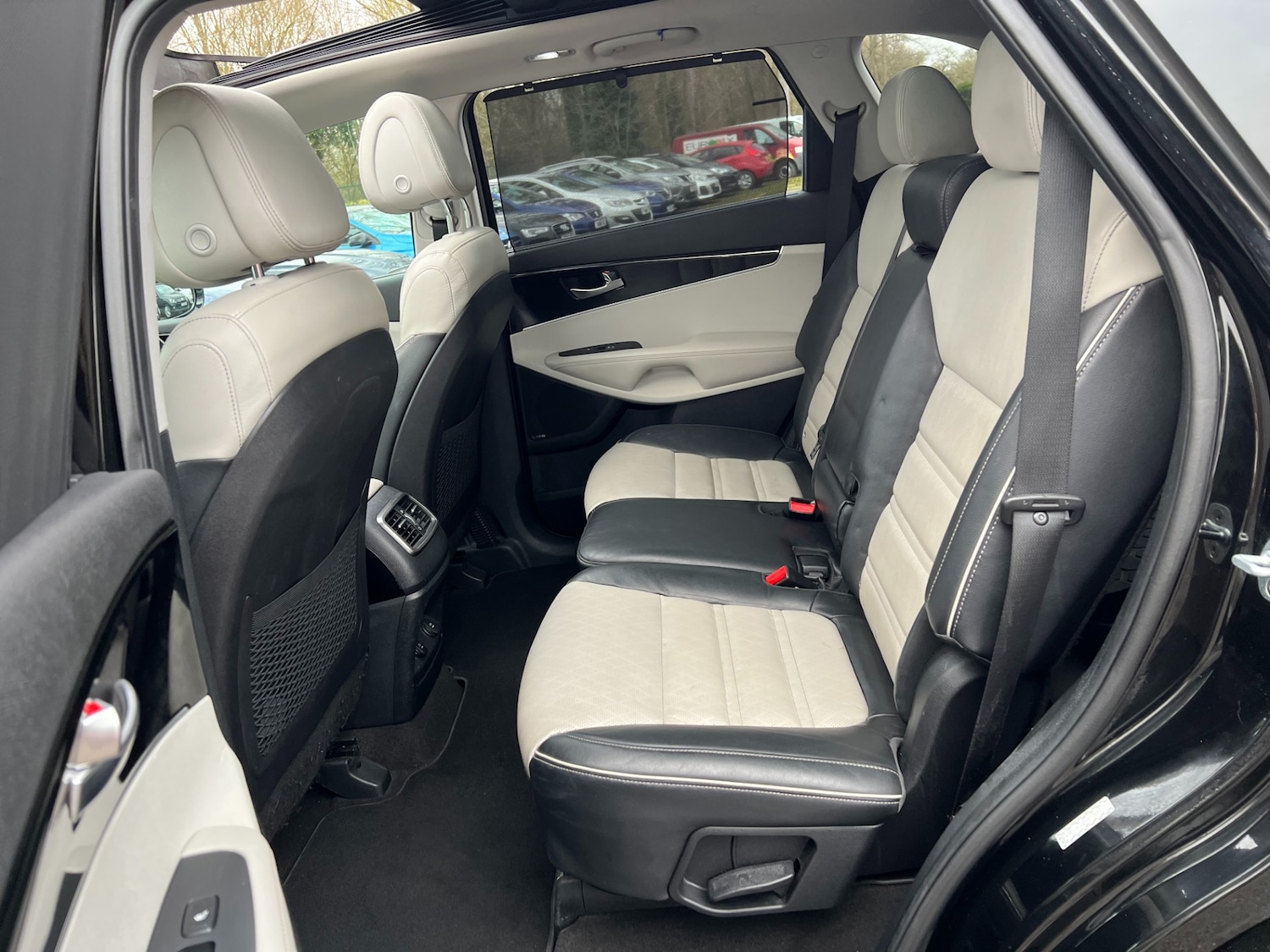 Used Kia Sorento 2017 for sale - 77054978: Photo 30