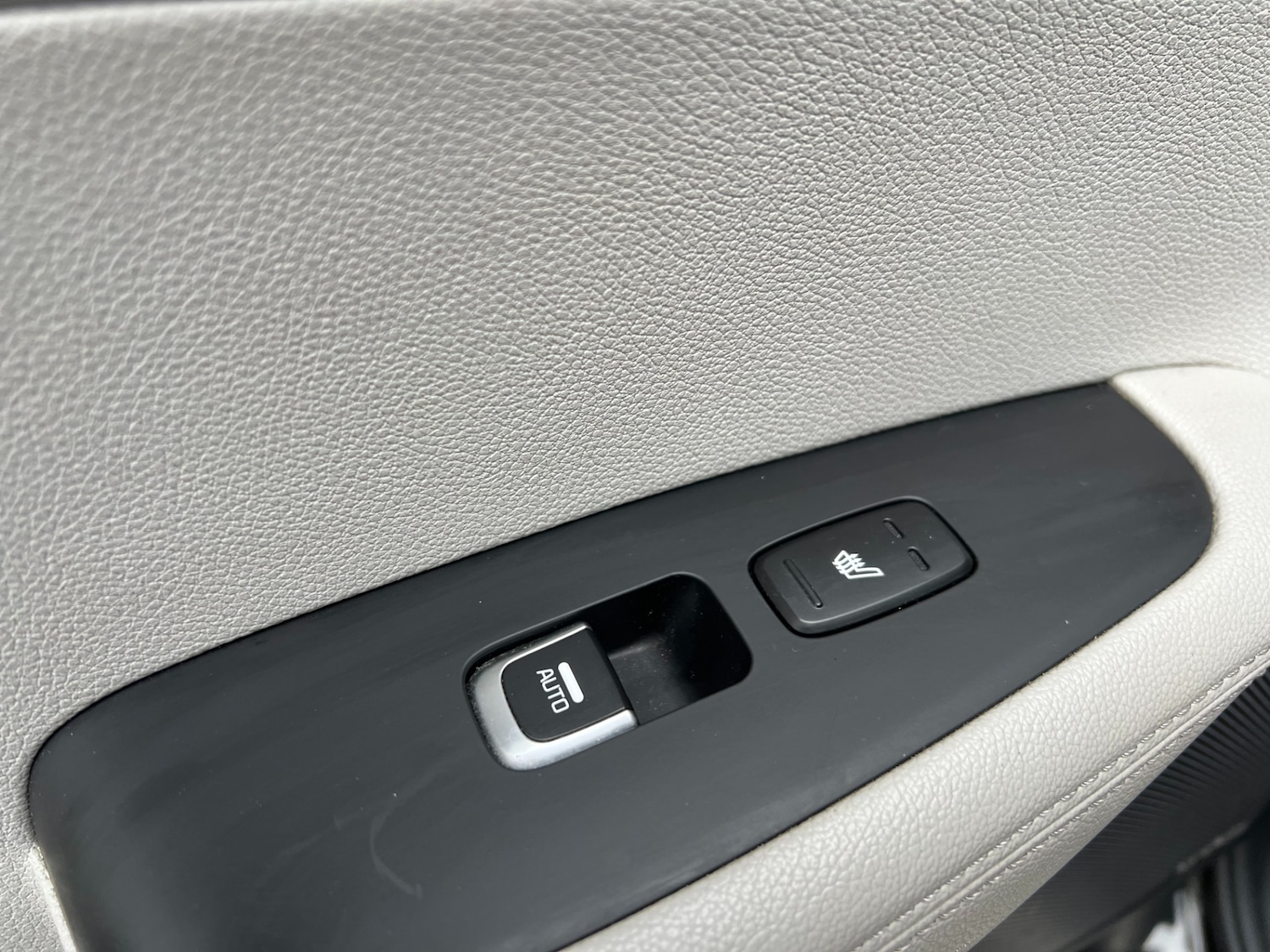 Used Kia Sorento 2017 for sale - 77054978: Photo 34