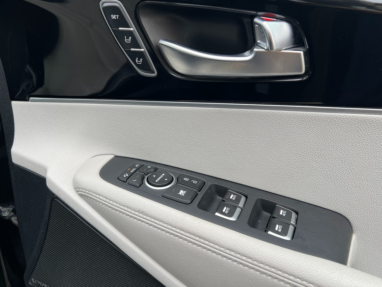 Used Kia Sorento 2017 for sale - 77054978: Photo 41