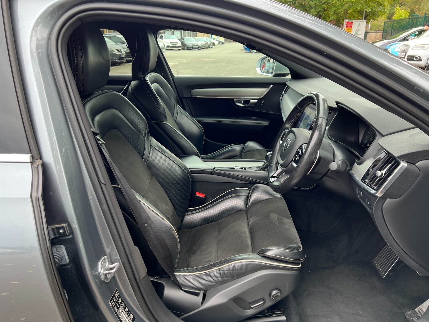 Used Volvo S90 2018 for sale - 76018008: Photo 17