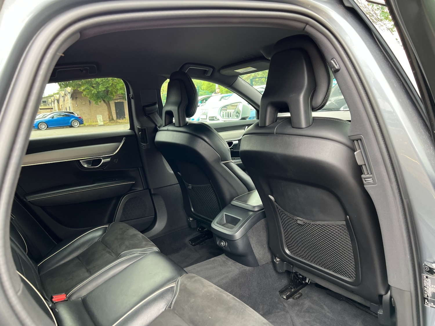 Used Volvo S90 2018 for sale - 76018008: Photo 18