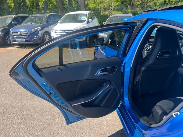 Used Mercedes-Benz A-Class 2014 for sale - 74645740: Photo 26