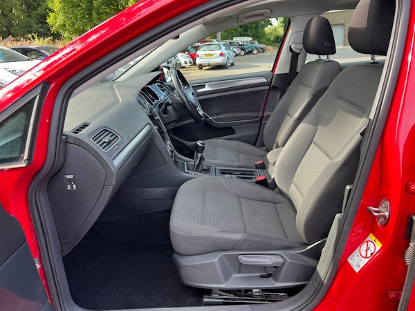 Used Volkswagen Golf 2018 for sale - 75025853: Photo 24