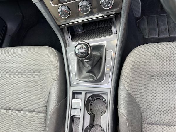 Used Volkswagen Golf 2018 for sale - 75025853: Photo 36