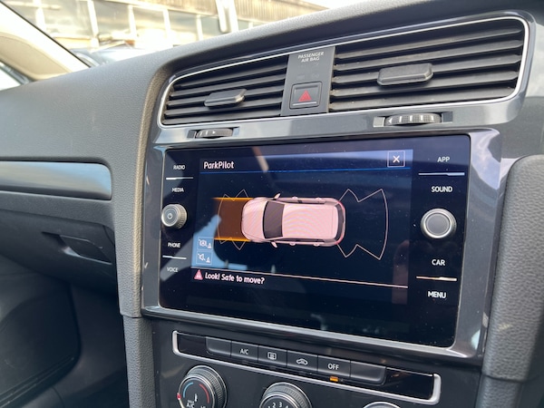 Used Volkswagen Golf 2018 for sale - 75025853: Photo 37