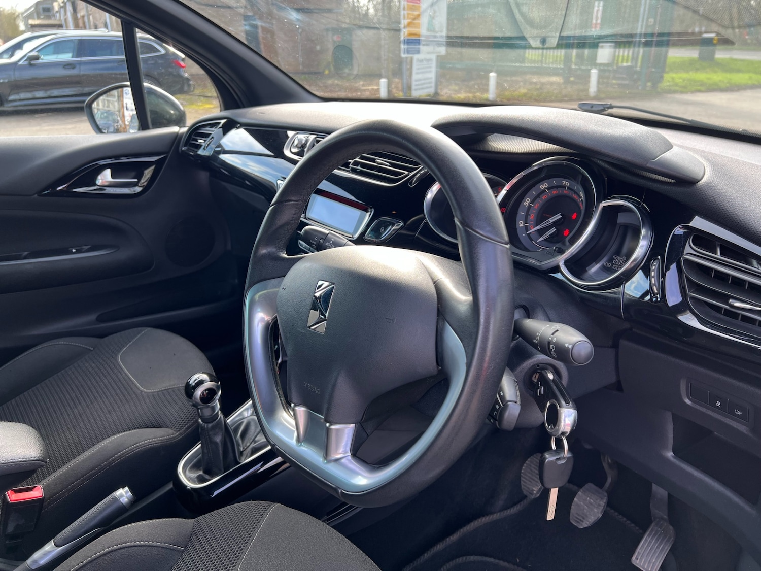 Used Citroen DS3 2013 for sale - 77662887: Photo 15