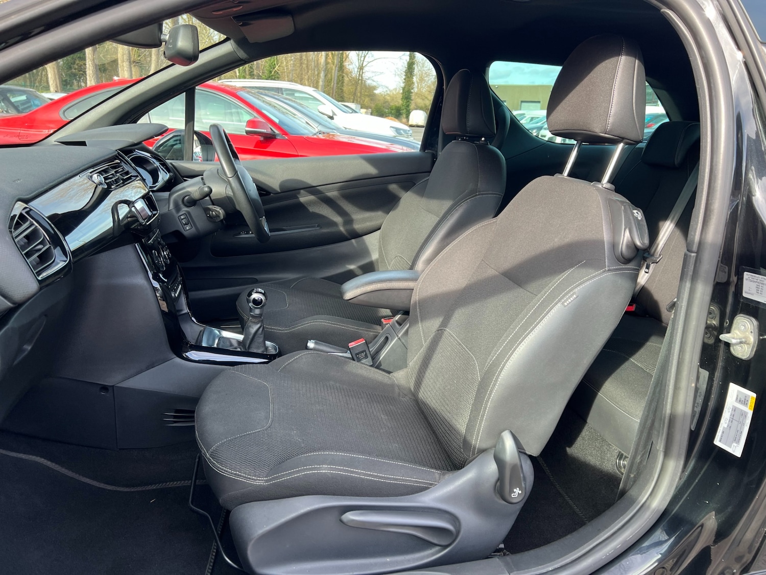 Used Citroen DS3 2013 for sale - 77662887: Photo 19