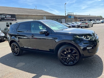 Used Land Rover Discovery Sport 2015 for sale - 78755769: Photo