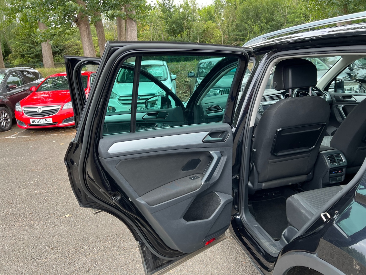 Vehicle 29